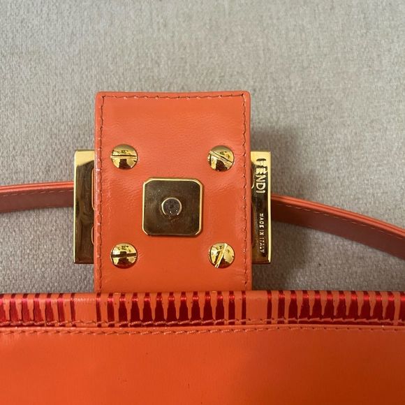 Limited Edition Fendi Baguette - Picture 5 of 10